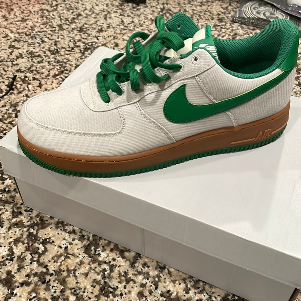 COPY - NWT nike airforce 1